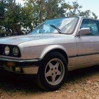 BMW E30 320i 1988 JCL
