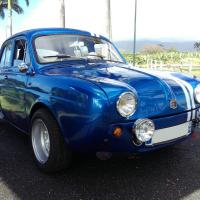 Renault dauphine Gordini 1966 moteur 1300 puissance 75ch boîte 4 vitesses train avant et arrière améliorés